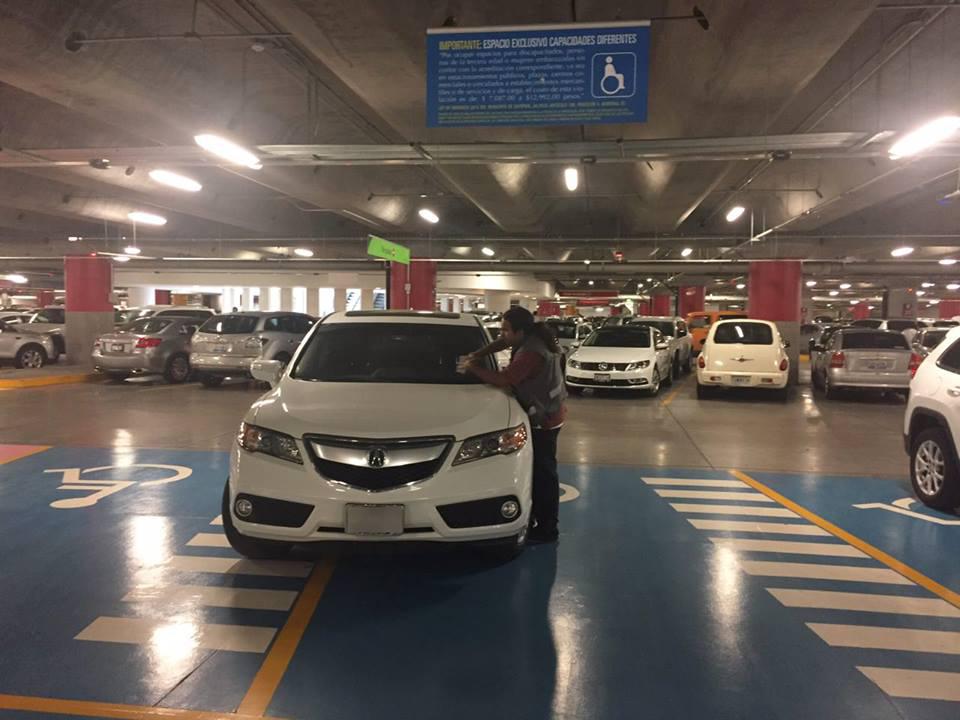 Aplica Dirección de Movilidad y Transporte de Zapopan un operativo en centros comerciales por el Buen Fin