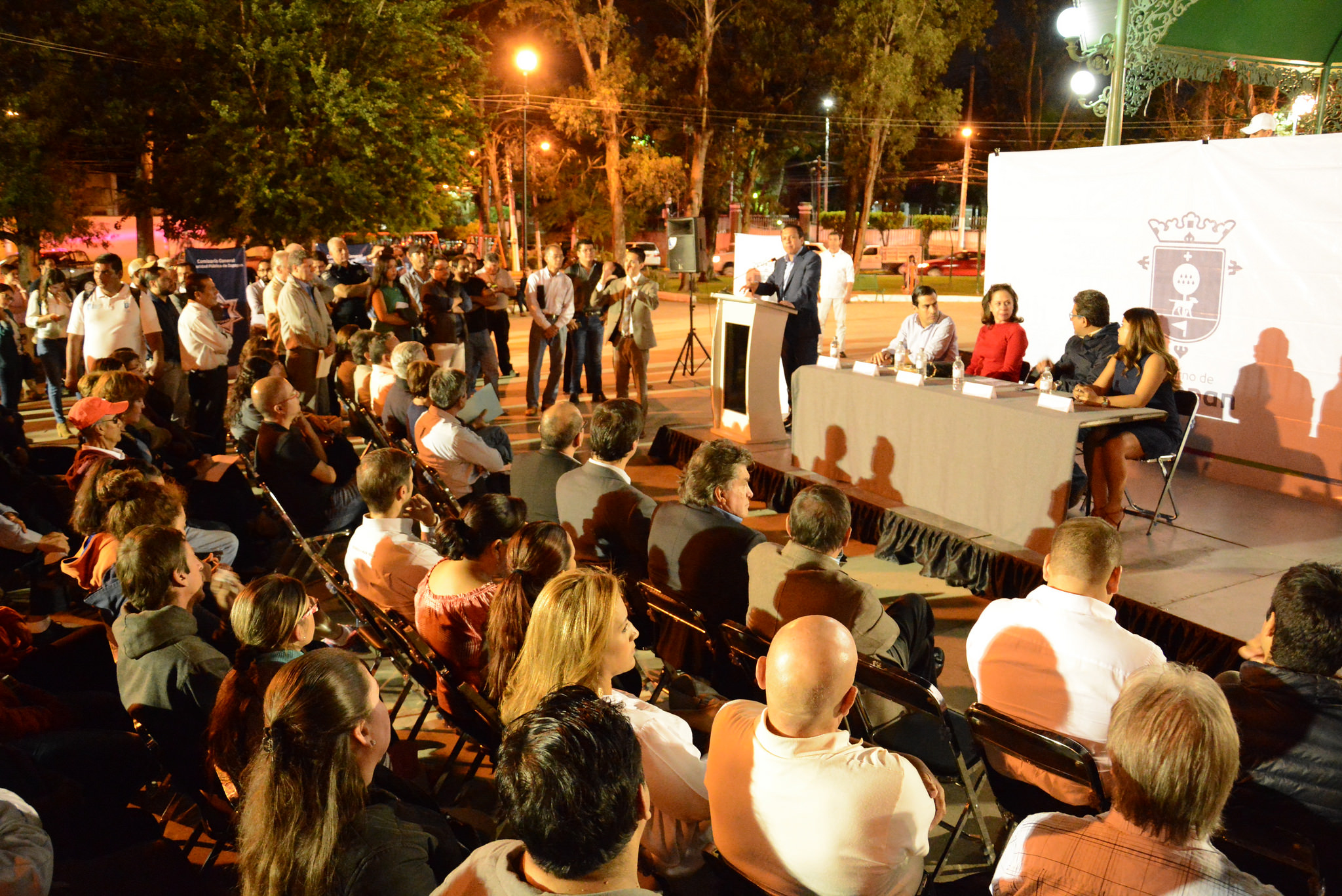 Pablo Lemus presenta el Primer Informe de Gobierno de Zapopan en Ciudad Granja