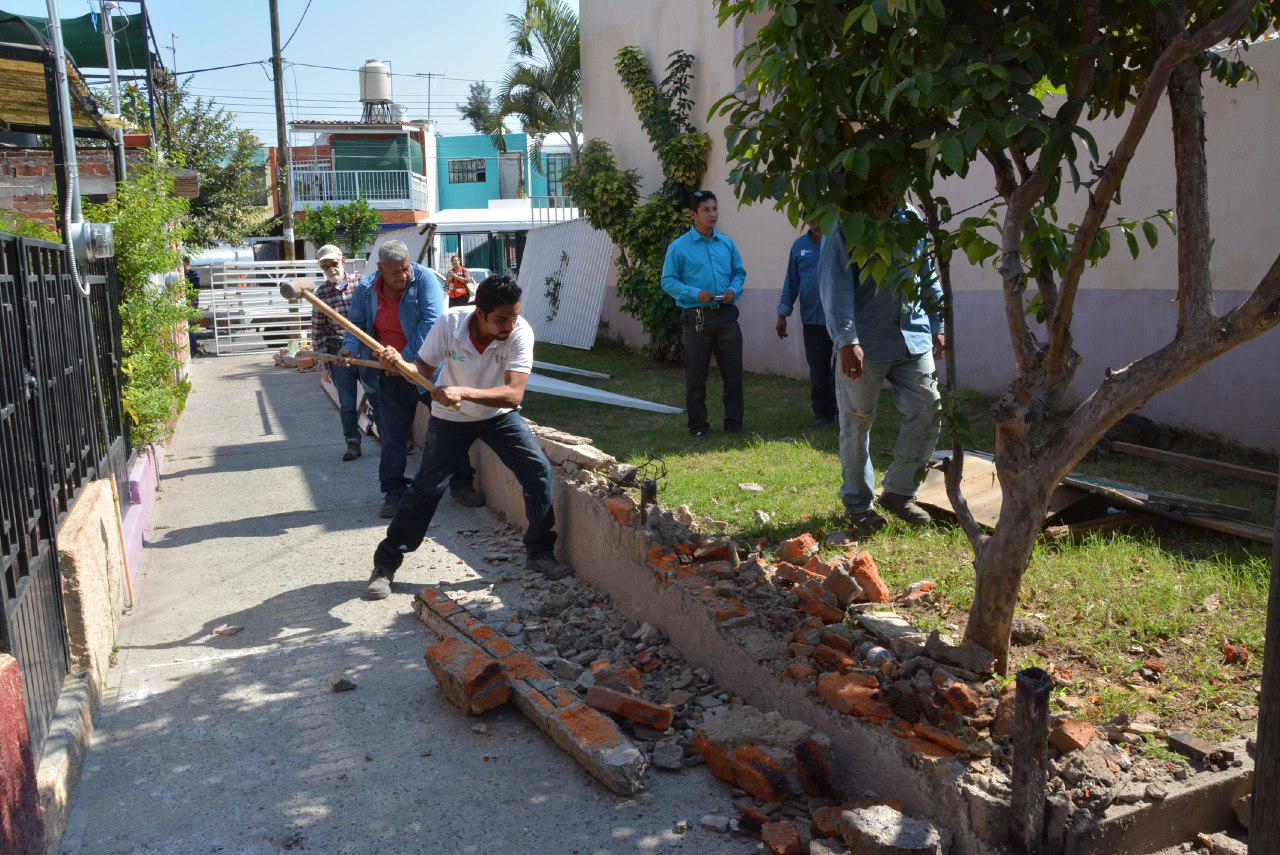 Inicia Zapopan operativo para recuperar espacios públicos invadidos por ciudadanos