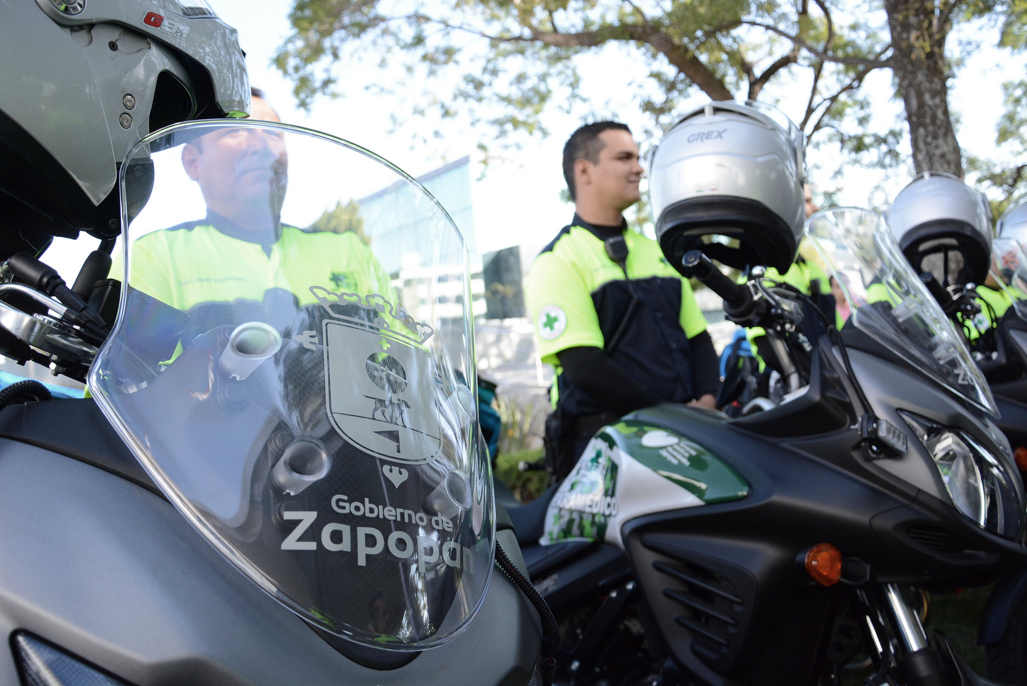 Salud Zapopan refuerza capacidad de respuesta del Escuadrón Fénix con nueve motocicletas nuevas