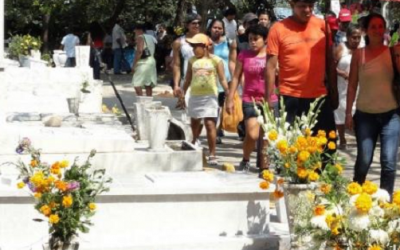 Zapopan implementa operativo especial en panteones municipales