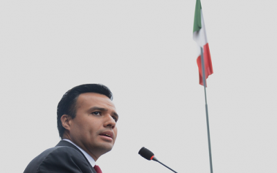 Zapopan realiza izamiento de la Bandera Nacional en Plaza de los Caudillos