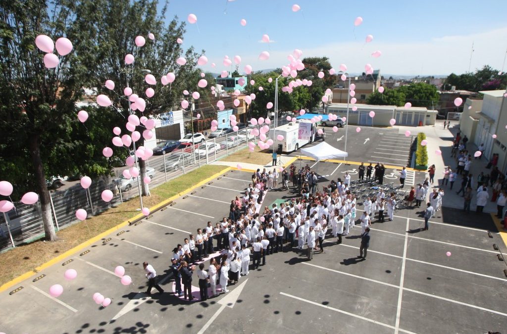 Pablo Lemus encabezó lazada por el Día Mundial de Lucha contra el Cáncer de Mama