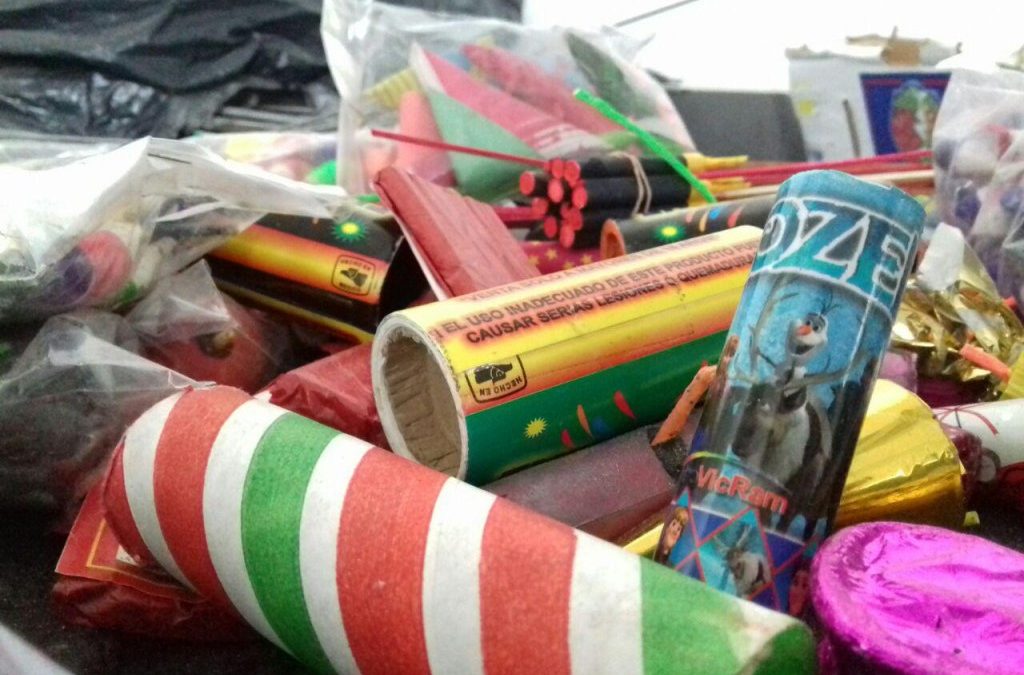 Se aseguran más de 400 luces de bengala en menos de dos horas de operativo