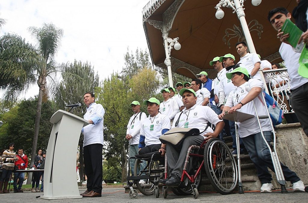 Pablo Lemus dio el banderazo de Banquetas Libres
