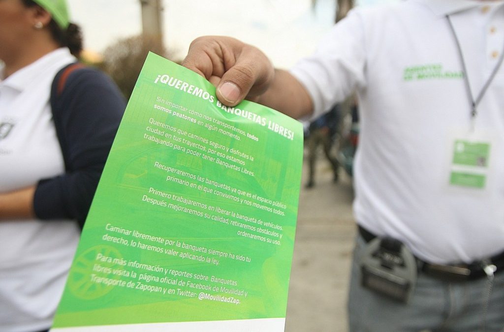 Banquetas Libres retira más de 6 mil autos de zonas peatonales