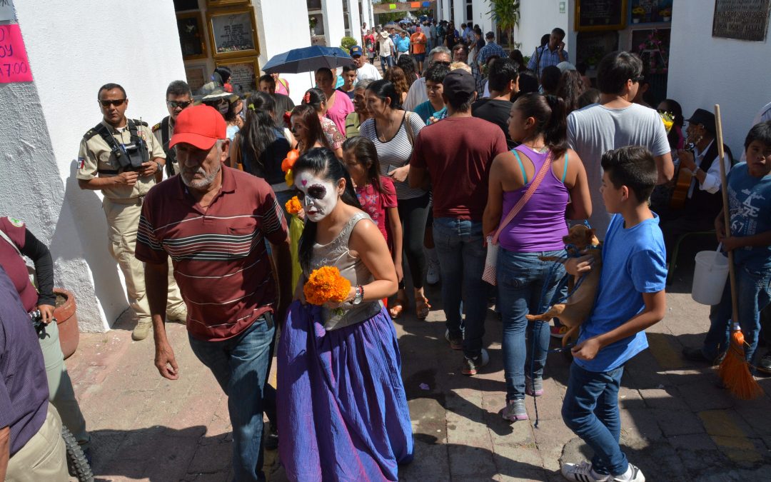 Los cementerios de Zapopan serán pioneros en Jalisco por su certificación como espacios libres de criaderos de mosquitos