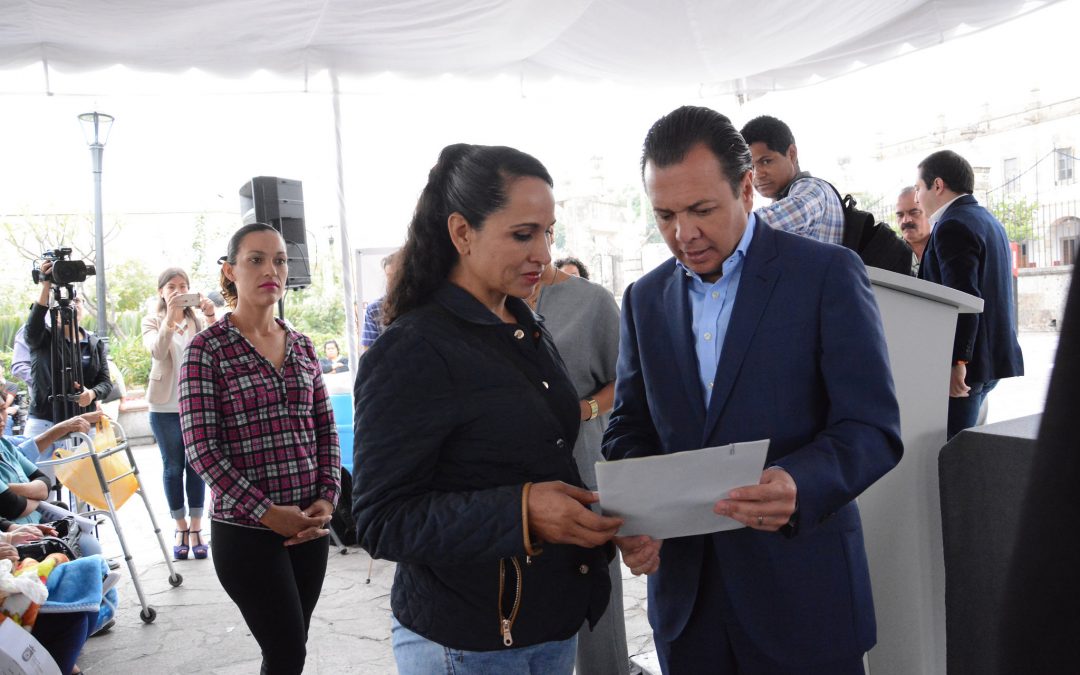 Zapopan entrega apoyos para mejoras de viviendas dentro de la estrategia para combatir la desigualdad