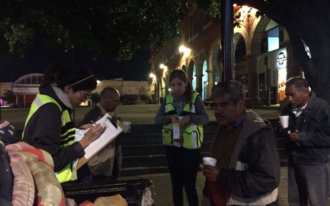 DIF Zapopan intensifica Operativo Invernal; invita a la ciudadanía a donar prendas de abrigo