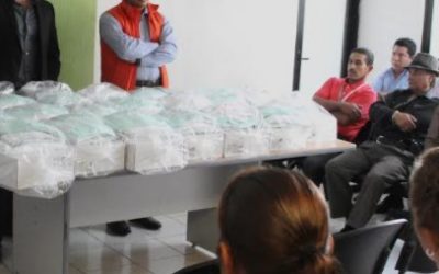 Entregan equipamiento a personal de la Dirección de Tianguis y Comercios en Espacios abiertos 