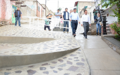 Entrega Zapopan, Ciudad de los niños, pavimentación y andador peatonal en la colonia Lomas de Tabachines