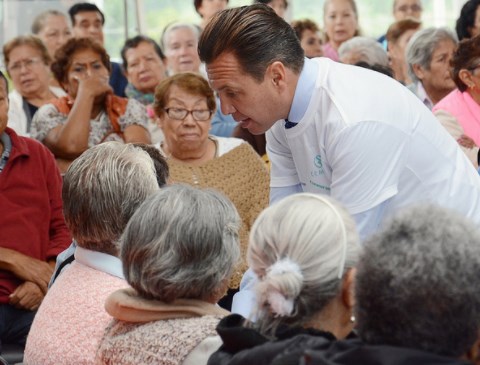 Zapopan reconoce experiencia y labor de los adultos mayores