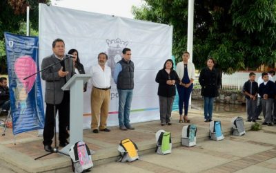 Continúa la entrega de paquetes escolares a 200 mil niños, niñas y adolescentes de Zapopan