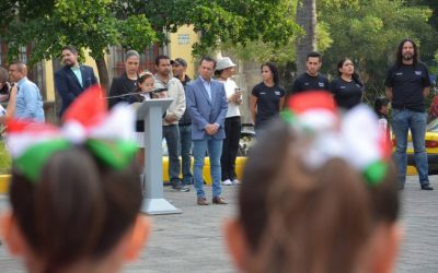 Zapopan rinde honores al lábaro patrio en el marco del Día de la Independencia de México