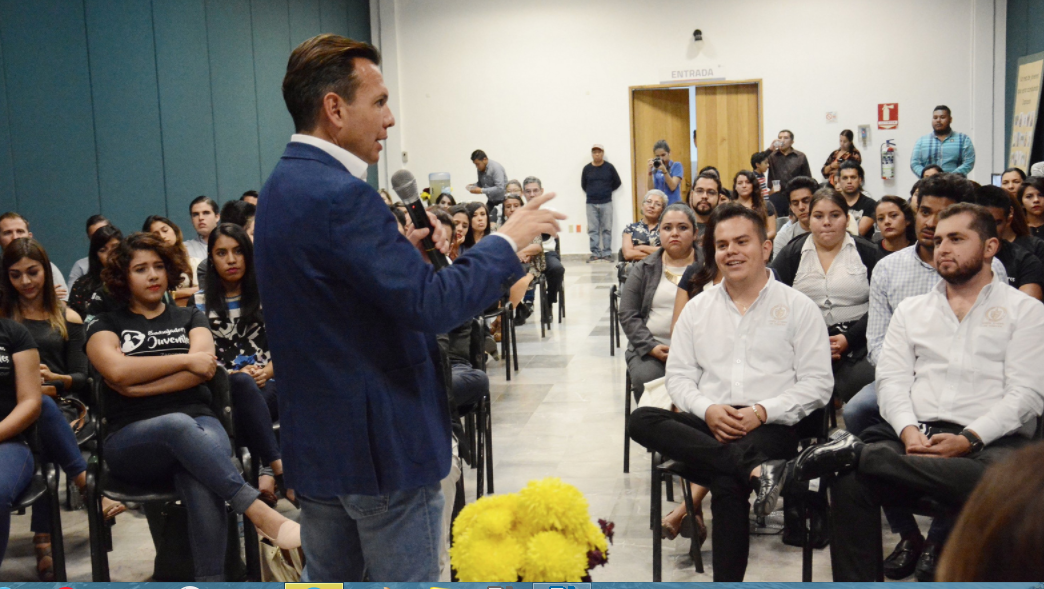 Rinden protesta como Embajadores Juveniles 100 jóvenes de Zapopan