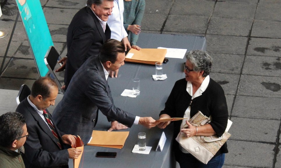 Entrega Zapopan 529 títulos de propiedad para brindar certeza jurídica al patrimonio de los ciudadanos