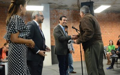 Entrega Zapopan estímulos económicos a comerciantes de la colonia Constitución