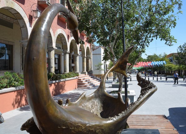 Llega a Zapopan nueva escultura que se suma a la galería urbana interactiva