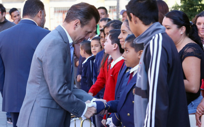 Entrega Zapopan, Ciudad de los Niños, instrumentos de banda de guerra a primarias y secundarias