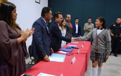 Zapopan otorga estímulos económicos a integrantes del Gabinete Infantil