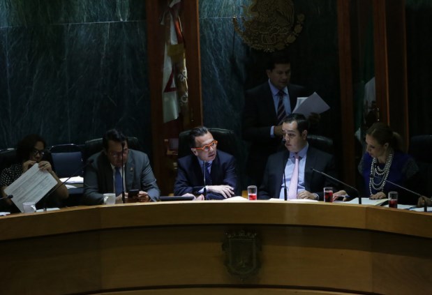 Aprueba Zapopan reforma al Reglamento de Comercio y de Servicios para homologación de normativas en la metrópoli
