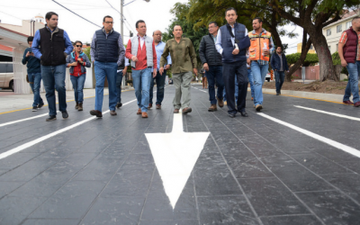 Entrega Zapopan, Ciudad de los Niños, pavimentación en concreto hidráulico de calle Romanos en Altamira