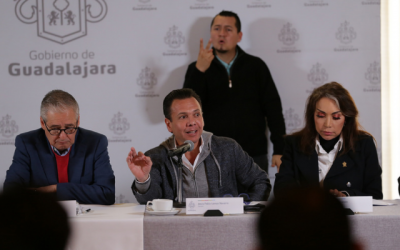 Alcaldes metropolitanos exhortan al Gobernador para que cumpla con lo prometido en la homologación salarial de policías