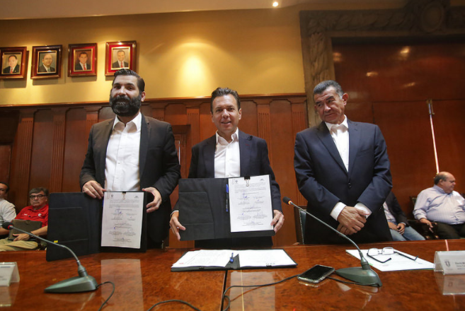 Firma Zapopan convenio de colaboración con la Cámara Mexicana de la Industria de la Construcción (CMIC)