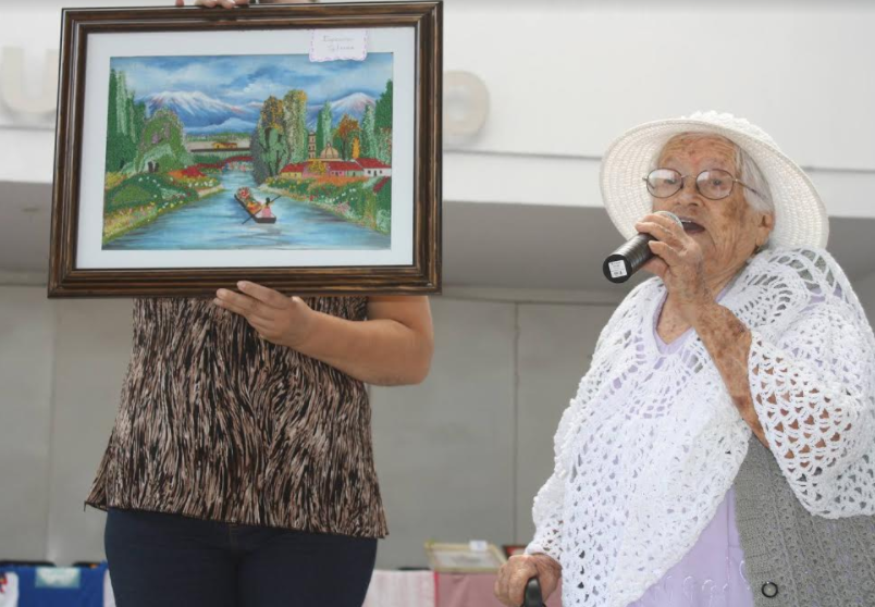 Usuaria de DIF Zapopan recibe a su primer chozno
