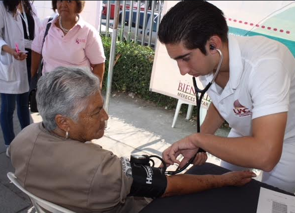 Realiza Zapopan Feria de Salud en el Día Internacional de las Familias