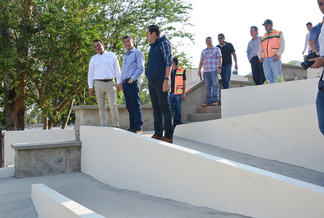 Presenta Zapopan pavimentación de calle Panteón y calle Cofradía en Venta del Astillero
