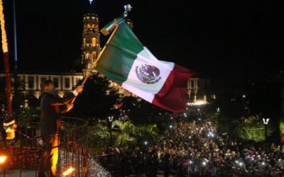 Preside Pablo Lemus la ceremonia del Grito de Independencia de México en Centro Histórico y Chapalita