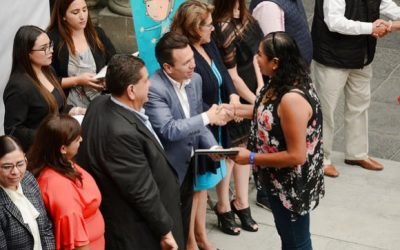 Entregan nombramientos de ratificación a directivos escolares de Zapopan