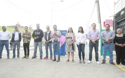 Entrega Zapopan pavimentación en la colonia Hogares del Batán