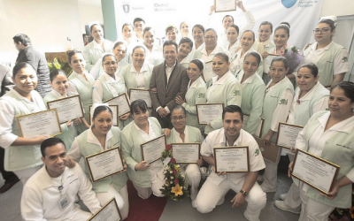 Reconoce Zapopan labor cálida y profesional de 36 enfermeras y enfermeros del OPD Servicios de Salud 