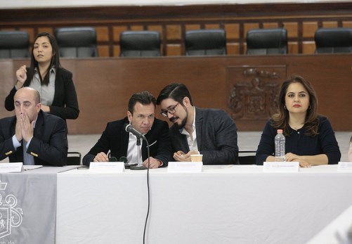 Participa Pablo Lemus en reunión metropolitana con Diputados Federales
