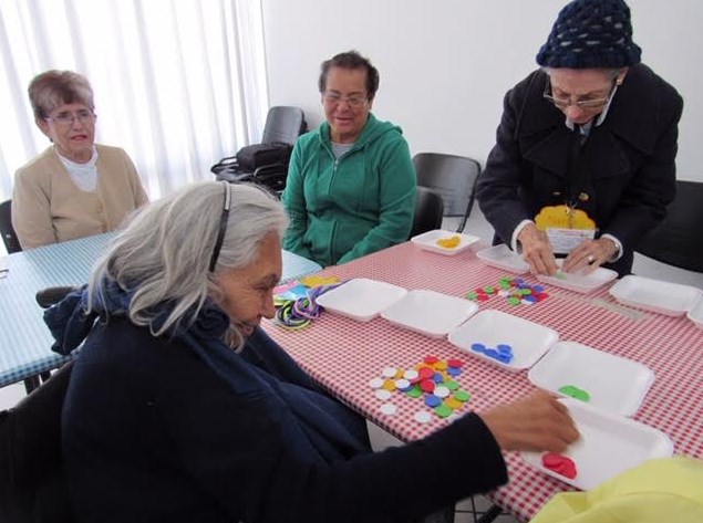 Elevan calidad de vida de adultos mayores con Clínica de la Memoria