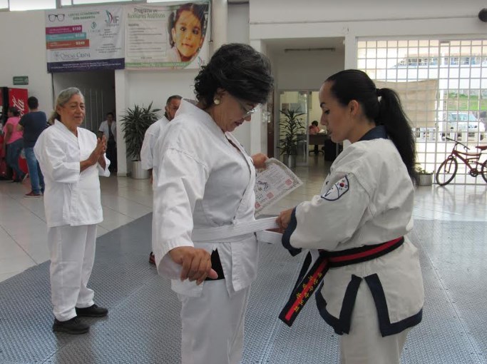 Promueve DIF Zapopan el deporte en adultos mayores mediante las artes marciales