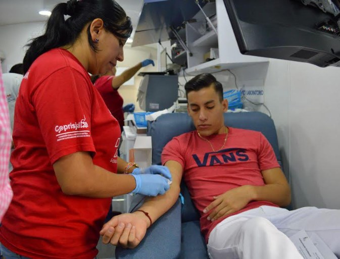 Salud Zapopan realiza jornada altruista de donación de sangre