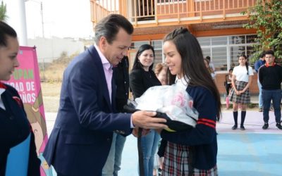 Entrega Municipio paquetes escolares en el marco del programa Zapopan ¡Presente!