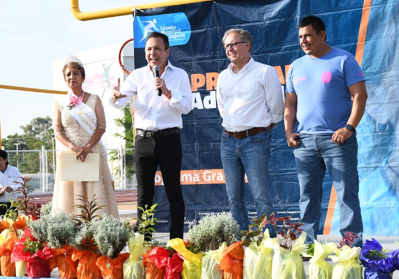 Realiza Zapopan jornada intergeneracional de activación física para el adulto mayor