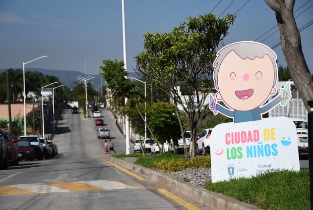 Concluye Zapopan más de 2 kilómetros de pavimentación de avenida Guadalajara