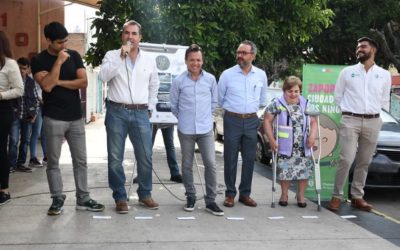 Entrega Zapopan 3.7 kilómetros de banquetas incluyentes en La Constitución
