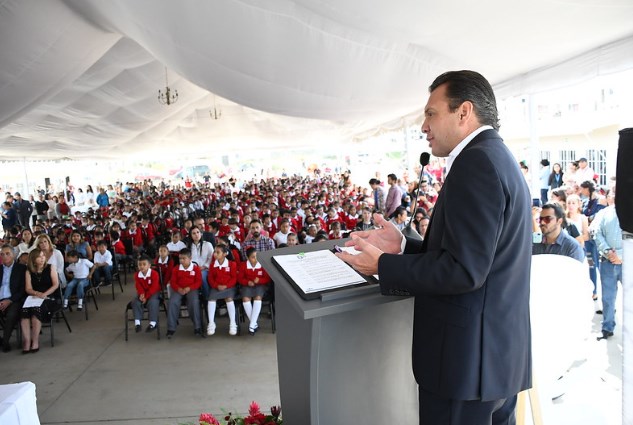 Inauguran en Zapopan Escuela Primaria Distribuidores Nissan 104